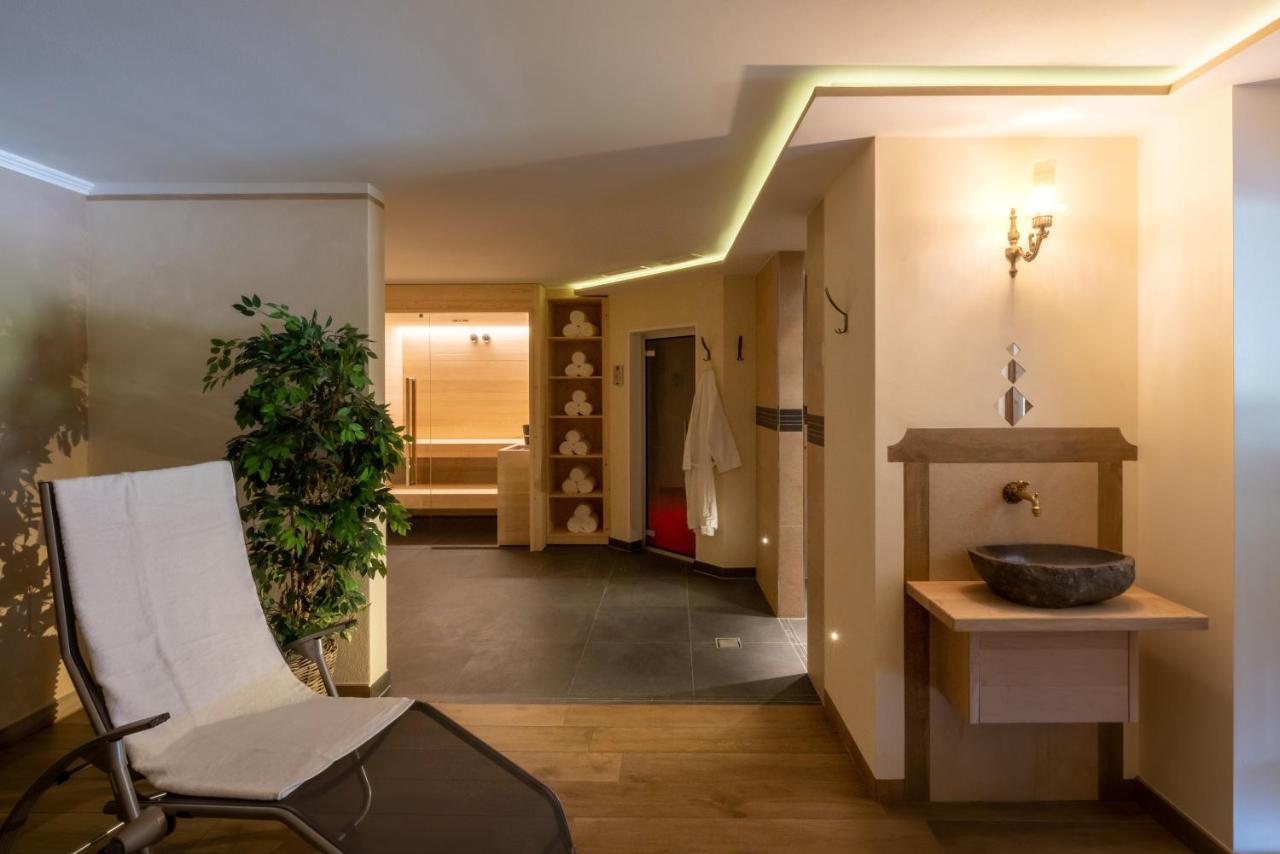 Hotel Monte44 Selva di Val Gardena Zewnętrze zdjęcie
