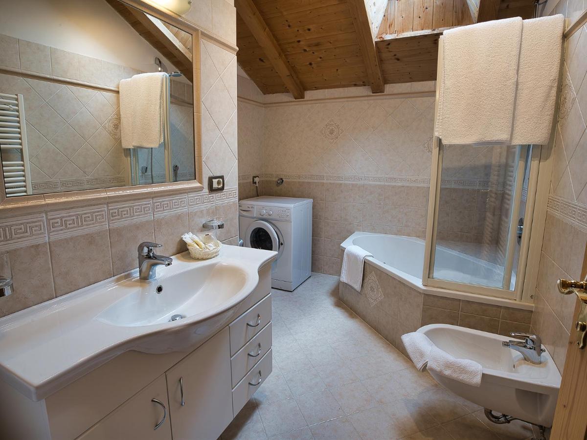 Hotel Monte44 Selva di Val Gardena Zewnętrze zdjęcie