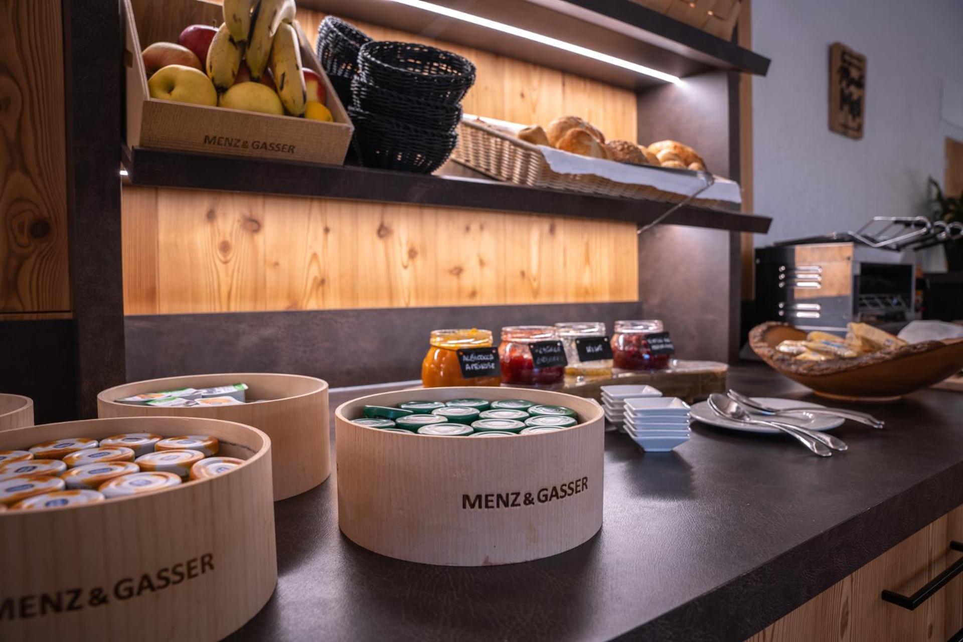 Hotel Monte44 Selva di Val Gardena Zewnętrze zdjęcie